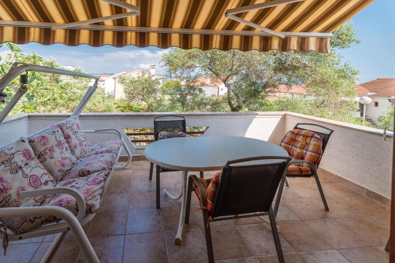Belvedere Apartments Крк Екстер'єр фото