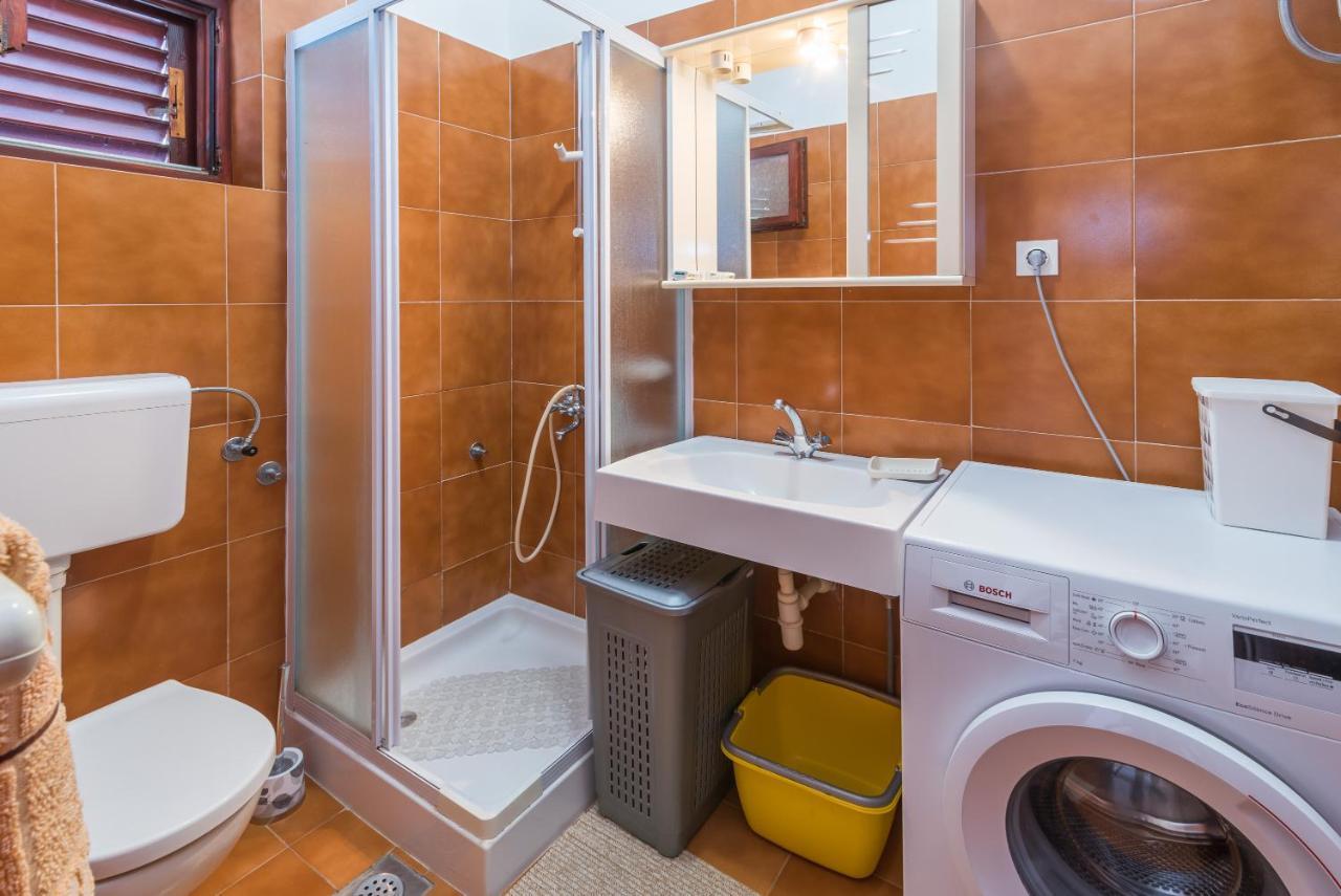 Belvedere Apartments Крк Екстер'єр фото