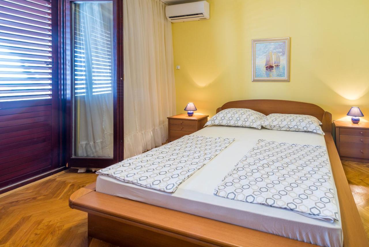 Belvedere Apartments Крк Екстер'єр фото